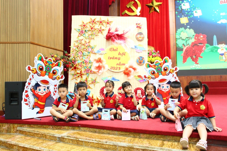 Xã Thạch Thất tổ chức Chương trình Trung thu cho em năm 2025- Ảnh 45.