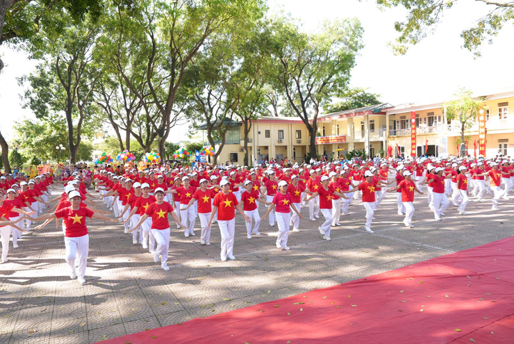 LỄ KHAI MẠC ĐẠI HỘI THỂ DỤC THỂ THAO XÃ DÂN HOÀ LẦN THỨ NHẤT NĂM 2025 THÀNH CÔNG RỰC RỠ:  "NGÀY HỘI CỦA Ý CHÍ, SỨC MẠNH VÀ TINH THẦN ĐOÀN KẾT"- Ảnh 22.