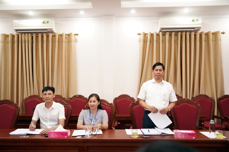 Chi bộ Văn phòng, Đảng ủy các cơ quan Đảng phường Chương Mỹ tổ chức sinh hoạt chuyên đề “Nâng cao chất lượng tham mưu và ứng dụng công nghệ thông tin, chuyển đổi số của Văn phòng Đảng ủy phường Chương Mỹ”- Ảnh 3.