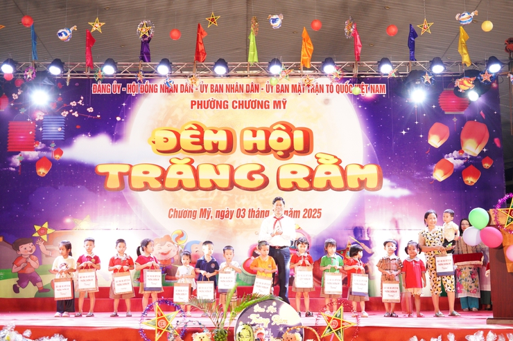Rộn ràng Đêm hội trăng rằm tại phường Chương Mỹ- Ảnh 20.