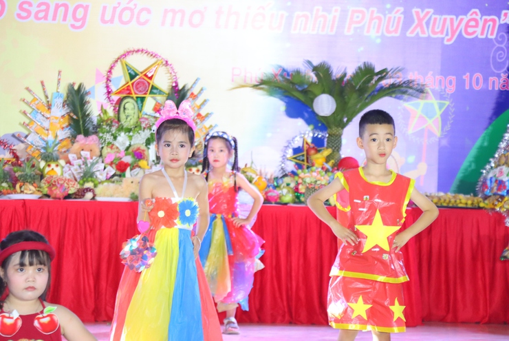 Đêm hội trăng rằm “Thắp sáng ước mơ thiếu nhi Phú Xuyên”- Ảnh 8.