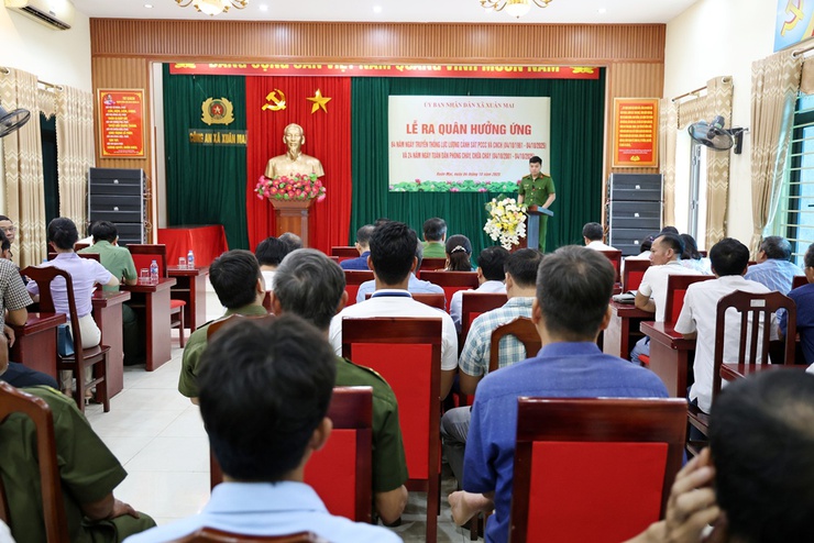 Xuân Mai ra quân hưởng ứng kỷ niệm 64 năm ngày truyền thống lực lượng Cảnh sát PCCC và CNCH và 24 năm Ngày toàn dân Phòng cháy, chữa cháy- Ảnh 1.