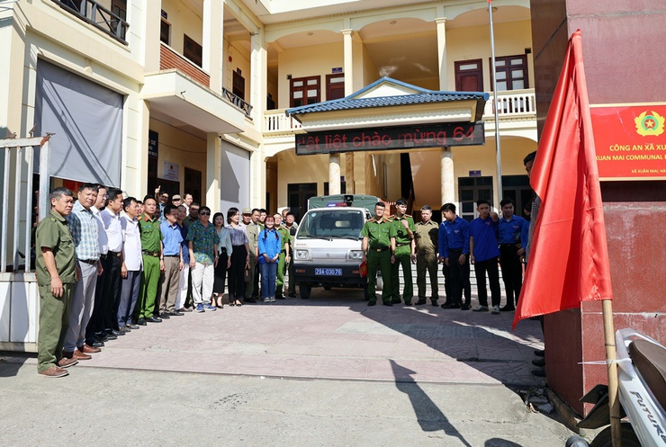Xuân Mai ra quân hưởng ứng kỷ niệm 64 năm ngày truyền thống lực lượng Cảnh sát PCCC và CNCH và 24 năm Ngày toàn dân Phòng cháy, chữa cháy- Ảnh 4.