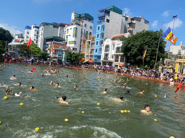 1237 năm Ngày hoá Bố Cái Đại Vương Phùng Hưng: Gìn giữ và phát huy giá trị văn hóa lịch sử- Ảnh 5.