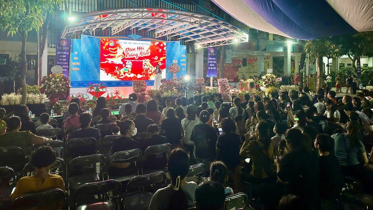 PHƯỜNG LÁNG HÂN HOAN TỔ CHỨC “ĐÊM HỘI TRĂNG RẰM” NĂM 2025- Ảnh 6.