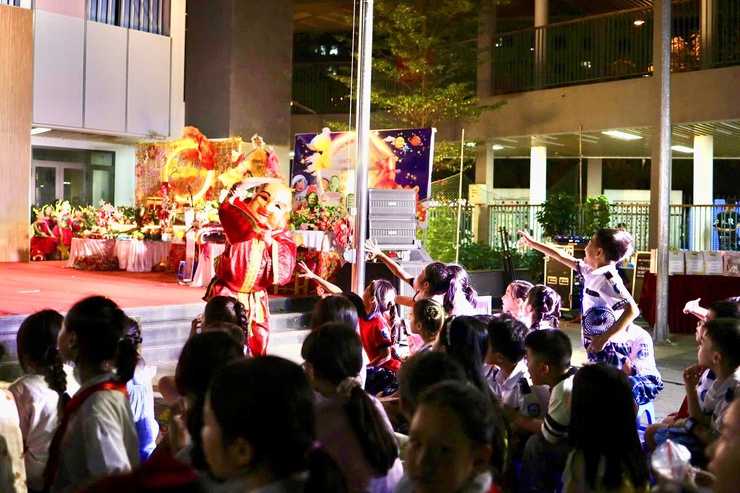 Phường Xuân Đỉnh: Lung linh "Đêm hội Trăng rằm 2025”- Ảnh 4.