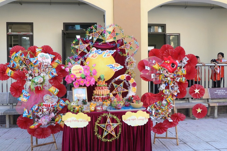 Trường THCS Xã Trần Phú: Tổ chức vui tết Trung Thu rộn ràng cho học sinh- Ảnh 4.