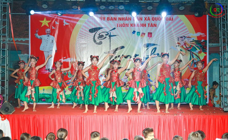 Thôn Khánh Tân rộn ràng "Đêm hội trăng rằm" Trung thu năm 2025- Ảnh 5.
