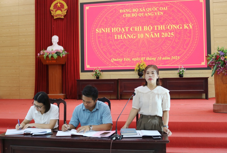 Đồng chí Nguyễn Trung Thành- Phó Bí thư Đảng ủy, Chủ tịch UBND xã Quốc Oai dự sinh hoạt chi bộ thường kỳ với Chi bộ thôn Quảng Yên- Ảnh 7.