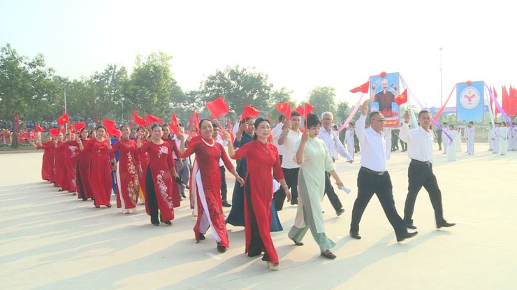 Xã Phúc Lộc long trọng khai mạc Đại hội Thể dục thể Thao lần thứ I năm 2025- Ảnh 8.