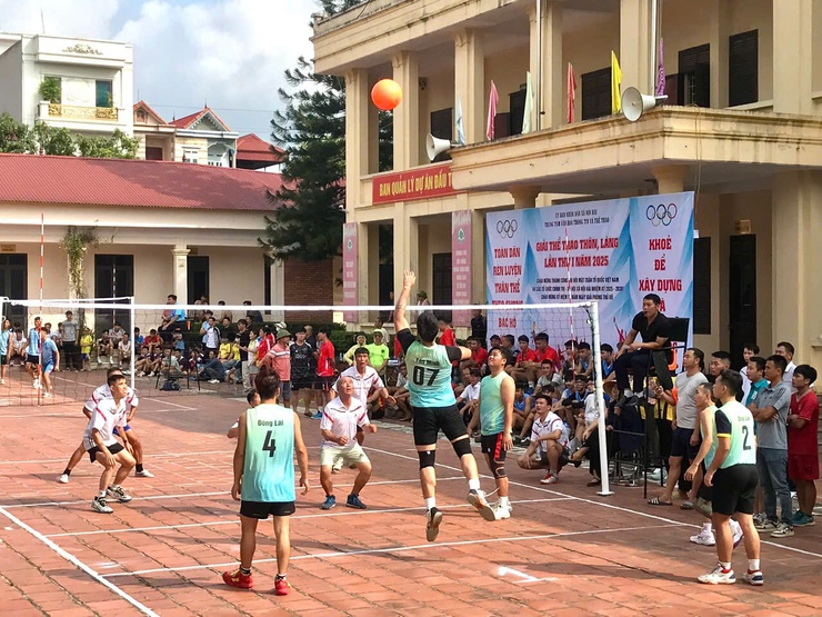 KHAI MẠC GIẢI THỂ THAO THÔN LÀNG XÃ NỘI BÀI LẦN THỨ NHẤT NĂM 2025- Ảnh 13.