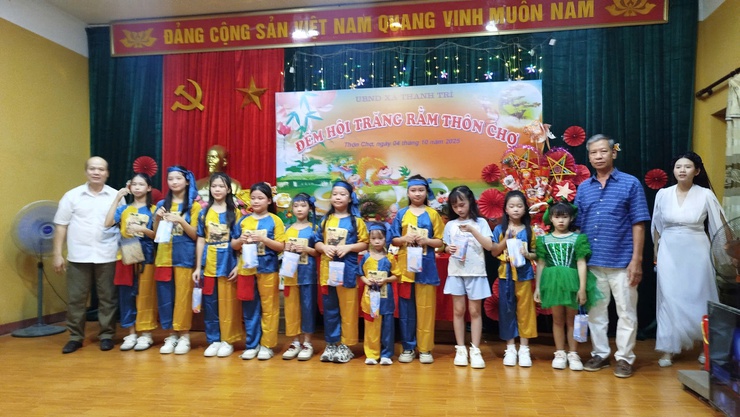 Xã Thanh Trì: 25/25 thôn tưng bừng tổ chức Tết Trung thu cho thiếu nhi- Ảnh 5.