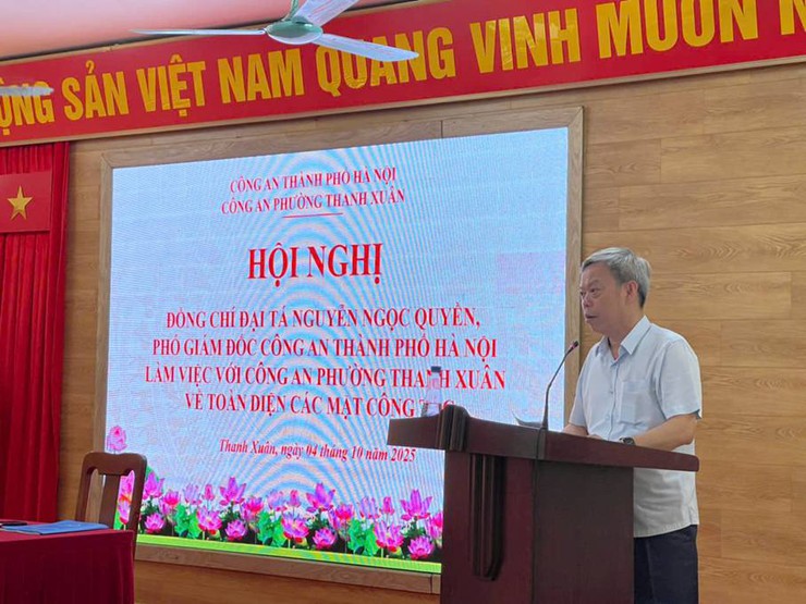 Đoàn công tác CATP Hà Nội làm việc, đánh giá toàn diện kết quả của Công an phường Thanh Xuân- Ảnh 3.