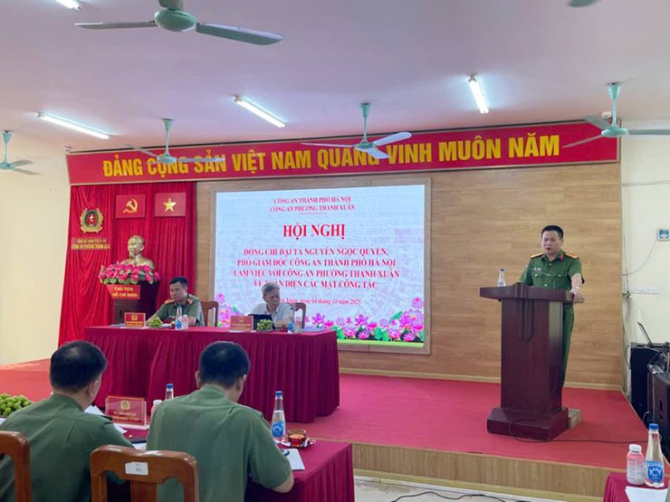 Đoàn công tác CATP Hà Nội làm việc, đánh giá toàn diện kết quả của Công an phường Thanh Xuân- Ảnh 5.