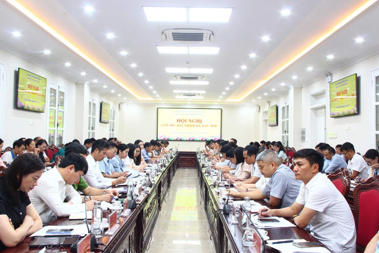 Hội nghị lần thứ hai Ban chấp hành Đảng bộ xã Thạch Thất khoá I, nhiệm kỳ 2025 – 2030- Ảnh 13.