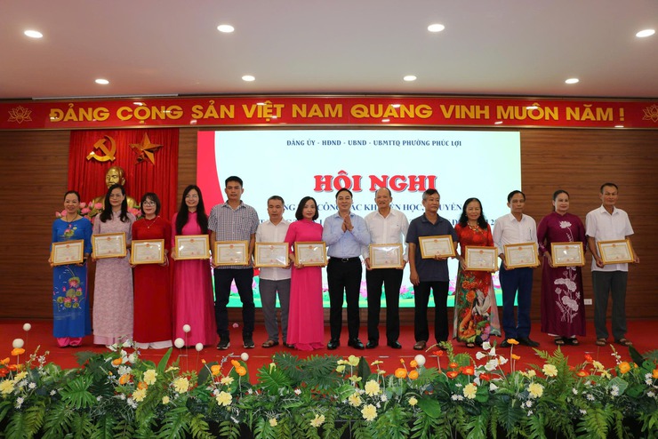 Biểu dương, khen thưởng 89 tập thể, cá nhân có thành tích xuất sắc trong công tác khuyến học, khuyến tài năm 2025- Ảnh 3.