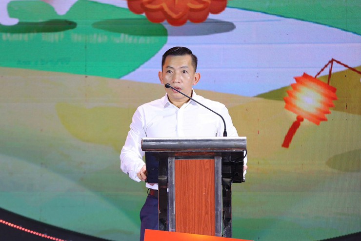 Nhiều hoạt động ý nghĩa tại Đêm hội trăng rằm phường Phúc Lợi năm 2025- Ảnh 5.
