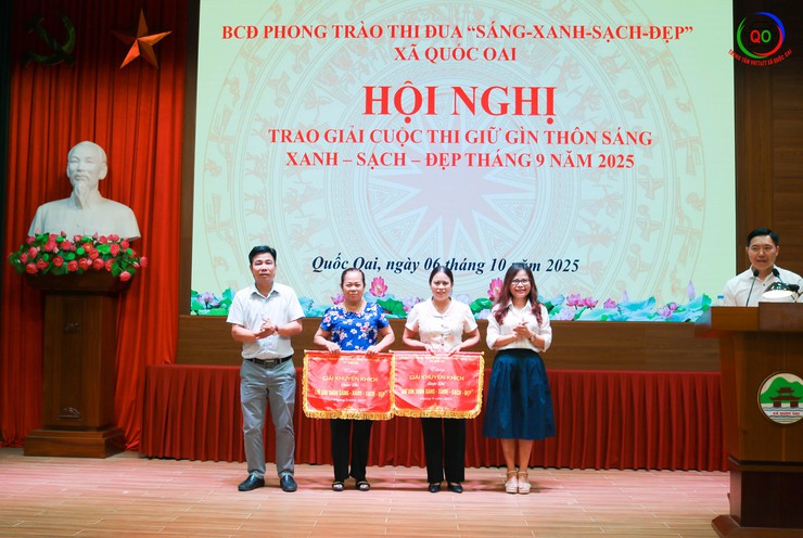 Quốc Oai: Trao giải cuộc thi "Giữ gìn thôn sáng, xanh, sạch, đẹp, an toàn" tháng 9 năm 2025- Ảnh 6.