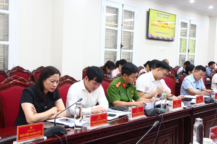 Hội nghị lần thứ hai Ban chấp hành Đảng bộ xã Thạch Thất khoá I, nhiệm kỳ 2025 – 2030- Ảnh 6.