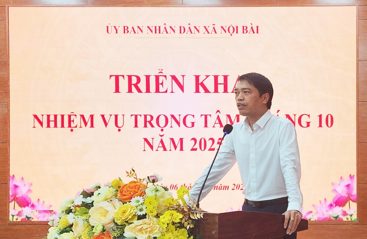 UBND XÃ NỘI BÀI TỔ CHỨC CHÀO CỜ ĐẦU THÁNG 10- Ảnh 2.