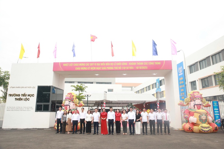 Xã Thiên Lộc tổ chức Lễ Khởi công – Khánh thành các công trình dự án nhân dịp kỷ niệm 71 Ngày giải phóng Thủ đô (10/10/1954-10/10/2025)- Ảnh 5.