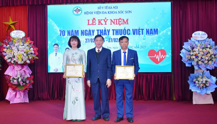 Hơn 2 thập kỉ gieo yêu thương bằng bàn tay người điều dưỡng- Ảnh 2.