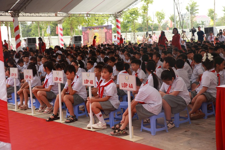 Xã Thiên Lộc tổ chức Lễ Khởi công – Khánh thành các công trình dự án nhân dịp kỷ niệm 71 Ngày giải phóng Thủ đô (10/10/1954-10/10/2025)- Ảnh 4.