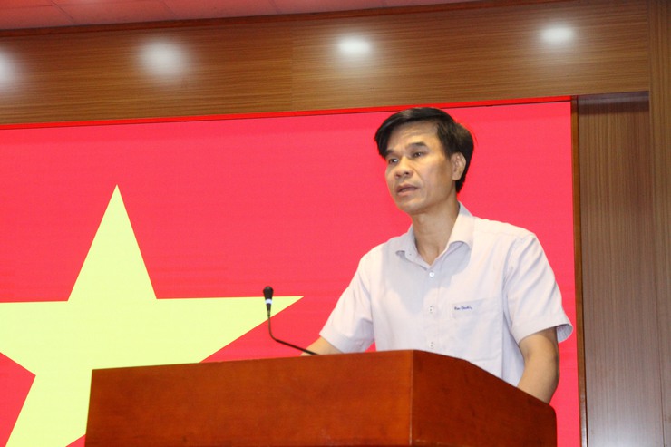 Phường Xuân Phương trang nghiêm thực hiện nghi lễ chào cờ đầu tháng 10 - Ảnh 3.