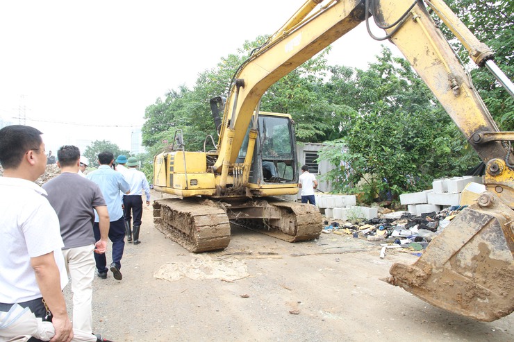 Phường Xuân Phương trang nghiêm thực hiện nghi lễ chào cờ đầu tháng 10 - Ảnh 5.