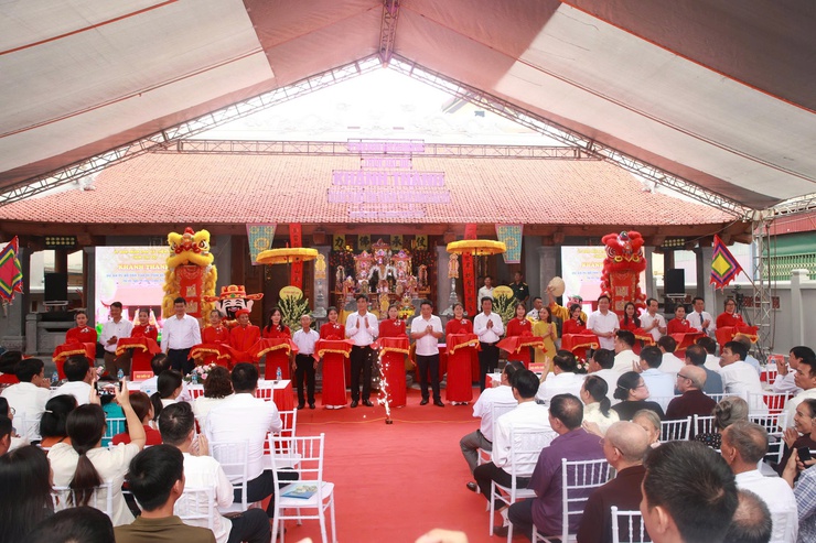 Xã Thiên Lộc tổ chức Lễ Khởi công – Khánh thành các công trình dự án nhân dịp kỷ niệm 71 Ngày giải phóng Thủ đô (10/10/1954-10/10/2025)- Ảnh 10.