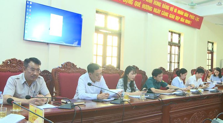 UBND xã Phúc Lộc tổ chức Hội nghị triển khai công tác bầu cử trưởng thôn nhiệm kỳ 2025-2028- Ảnh 4.