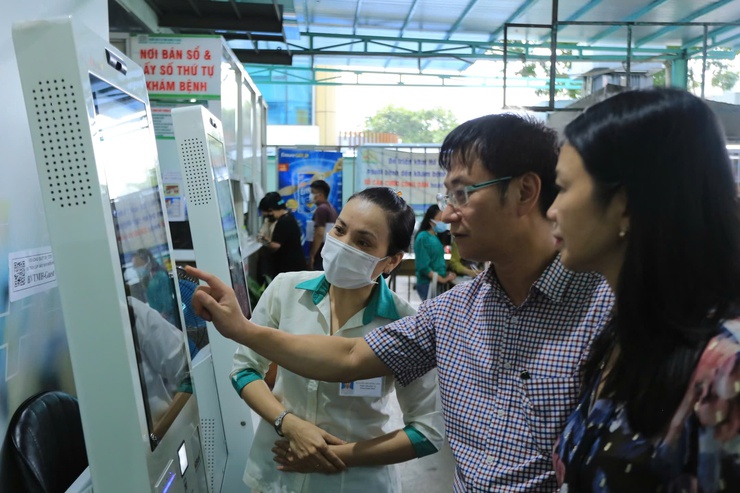Tăng cường trao đổi kinh nghiệm, hợp tác trong lĩnh vực Răng Hàm Mặt và Tai Mũi Họng- Ảnh 2.
