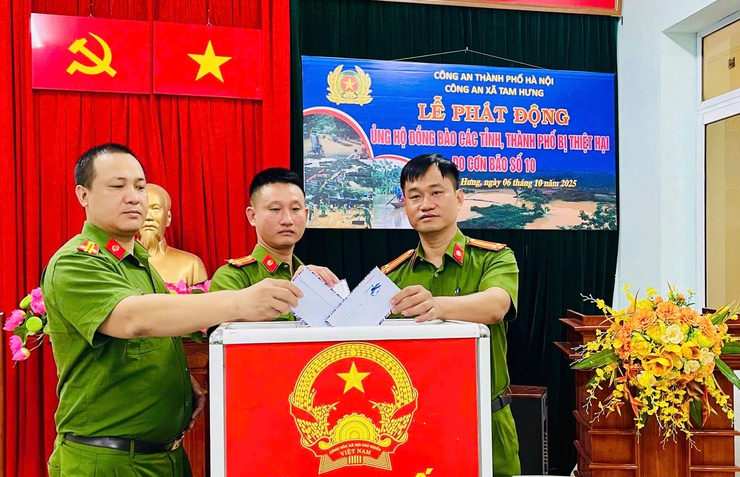 Nghĩa tình Công an Tam Hưng – Sẻ chia cùng đồng bào vùng bão- Ảnh 2.