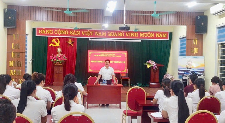 Ban Thường vụ Đảng ủy xã Phúc Thọ thành lập các Đoàn công tác dự sinh hoạt chi bộ tháng 10/2025 đối với chi bộ trực thuộc- Ảnh 2.