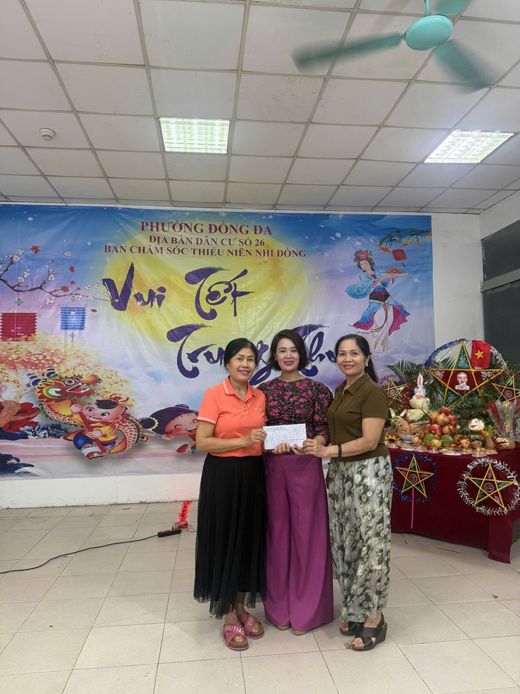 Thiếu nhi phường Đống Đa vui Hội Trăng rằm tại các khu dân cư- Ảnh 7.