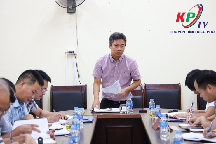 UBND xã Kiều Phú tổ chức hội nghị giao ban đánh giá tiến độ thu hoạch lúa mùa, triển khai sản xuất cây trồng vụ Đông năm 2025- Ảnh 7.