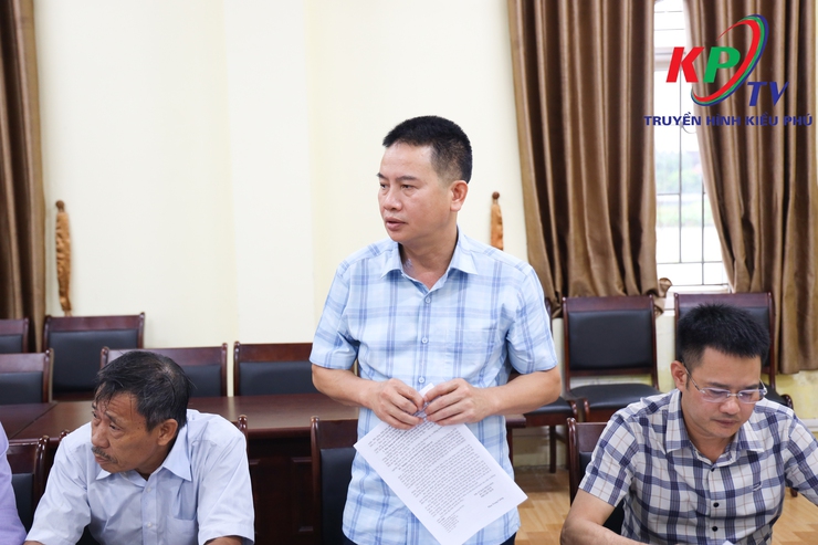 UBND xã Kiều Phú tổ chức hội nghị giao ban đánh giá tiến độ thu hoạch lúa mùa, triển khai sản xuất cây trồng vụ Đông năm 2025- Ảnh 2.