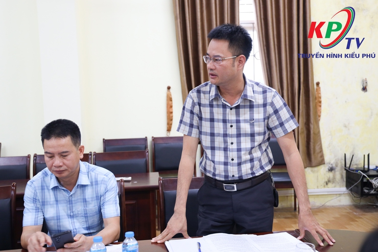 UBND xã Kiều Phú tổ chức hội nghị giao ban đánh giá tiến độ thu hoạch lúa mùa, triển khai sản xuất cây trồng vụ Đông năm 2025- Ảnh 3.