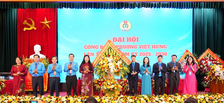 Phường Việt Hưng tổ chức thành công Đại hội Công đoàn lần thứ I, nhiệm kỳ 2025-2030- Ảnh 2.