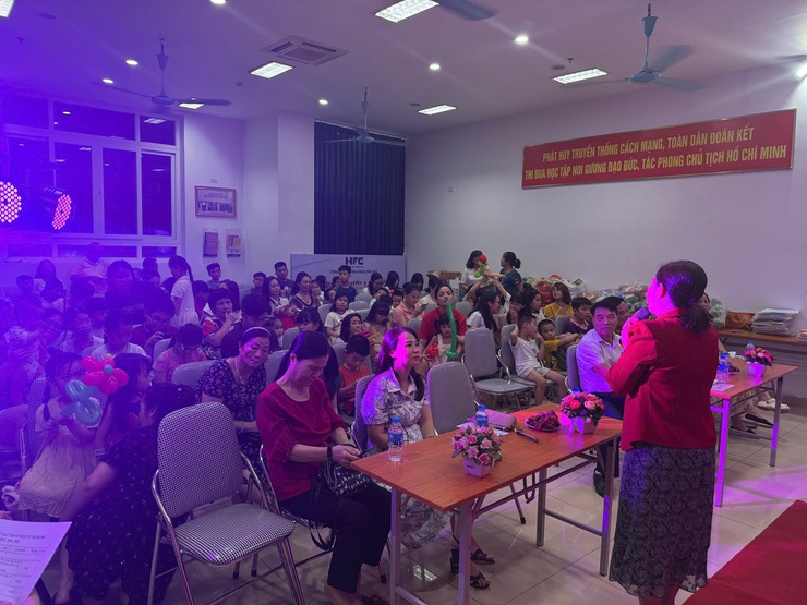 Thiếu nhi phường Đống Đa vui Hội Trăng rằm tại các khu dân cư- Ảnh 8.