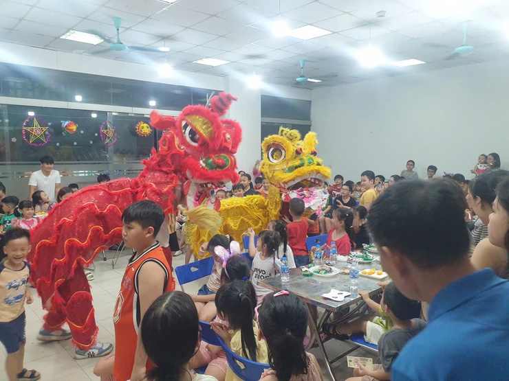Thiếu nhi phường Đống Đa vui Hội Trăng rằm tại các khu dân cư- Ảnh 5.