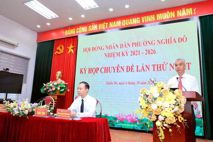 HĐND phường Nghĩa Đô tổ chức Kỳ họp chuyên đề lần thứ nhất, nhiệm kỳ 2021-2026, quyết định những vấn đề quan trọng và công tác nhân sự- Ảnh 1.