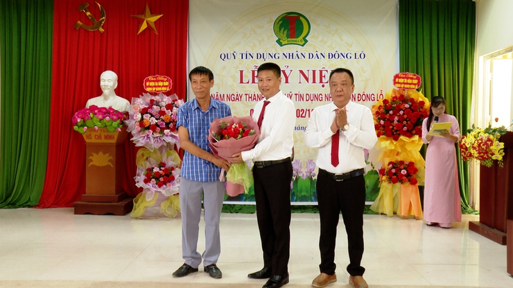 QUỸ TÍN DỤNG NHÂN DÂN ĐÔNG LỖ: 30 NĂM XÂY DỰNG, ĐỒNG HÀNH, KHẲNG ĐỊNH NIỀM TIN.- Ảnh 5.