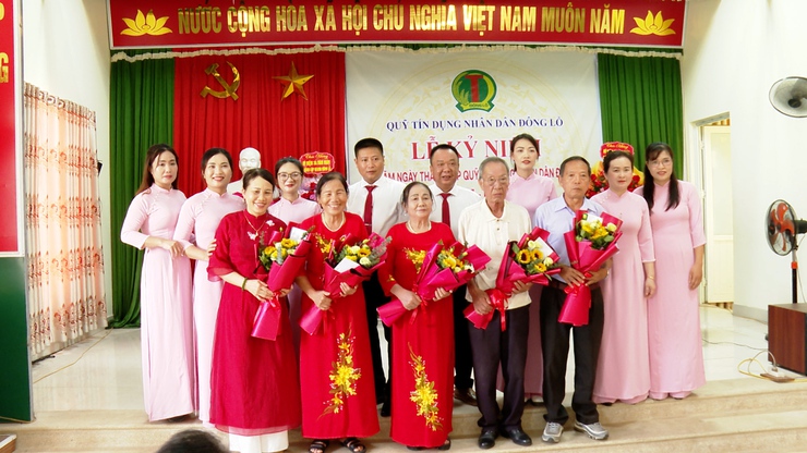 QUỸ TÍN DỤNG NHÂN DÂN ĐÔNG LỖ: 30 NĂM XÂY DỰNG, ĐỒNG HÀNH, KHẲNG ĐỊNH NIỀM TIN.- Ảnh 9.
