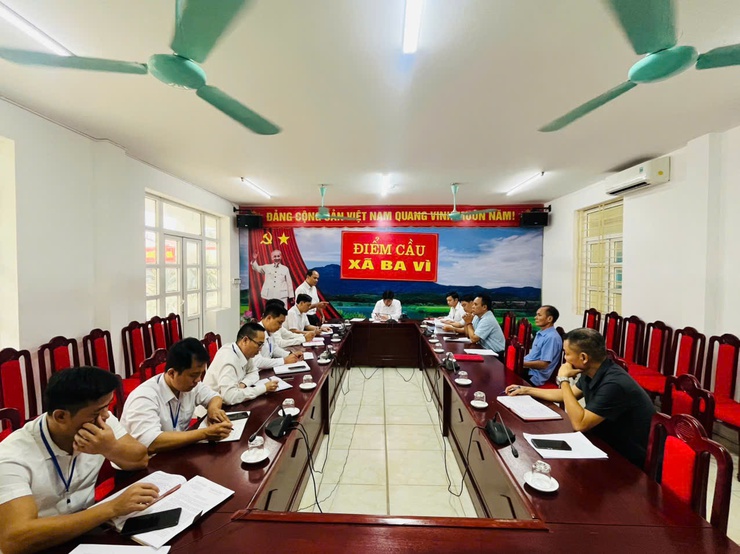 UBND XÃ BA VÌ TRIỂN KHAI CÔNG TÁC BẦU CỬ TRƯỞNG THÔN NHIỆM KỲ 2025-2027 - Ảnh 2.