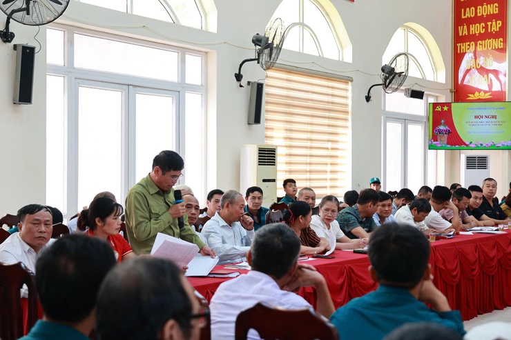 Hội đồng nghĩa vụ quân sự xã Ứng Thiên tổ chức hội nghị xét duyệt điều khám sơ tuyển nghĩa vụ quân sự năm 2026 - Ảnh 7.