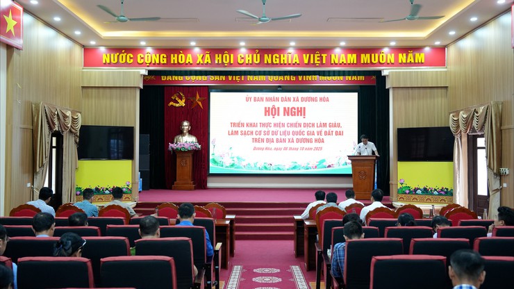 Hội nghị triển khai Chiến dịch làm giàu, làm sạch cơ sở dữ liệu quốc gia về đất đai trên địa bàn xã Dương Hoà- Ảnh 1.