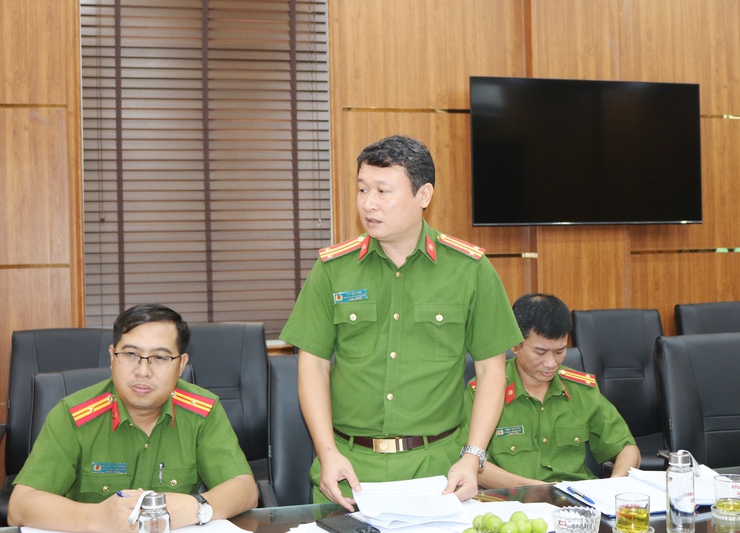 Lãnh đạo CATP Hà Nội làm việc tại Công an xã Quốc Oai- Ảnh 6.