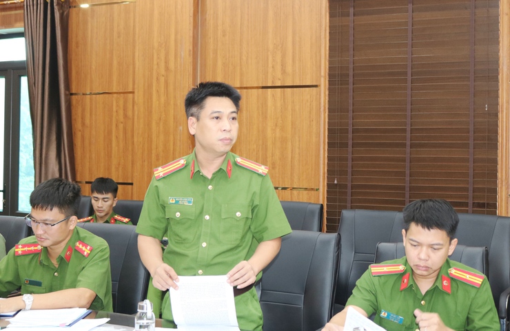 Lãnh đạo CATP Hà Nội làm việc tại Công an xã Quốc Oai- Ảnh 9.