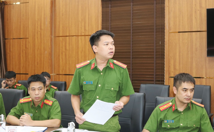 Lãnh đạo CATP Hà Nội làm việc tại Công an xã Quốc Oai- Ảnh 10.